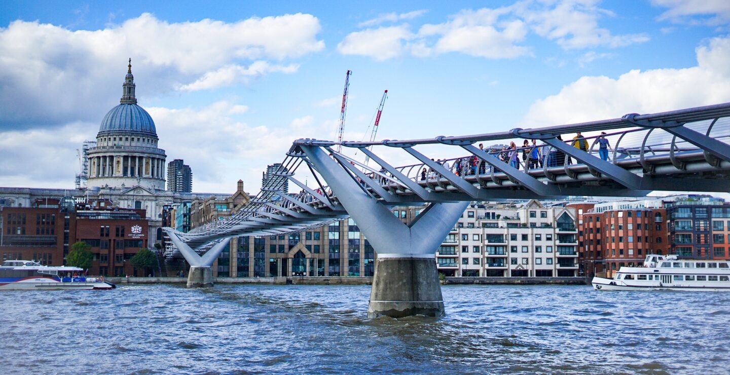 Millennium Bridge | Qué hacer en Londres si eres fan de Harry Potter